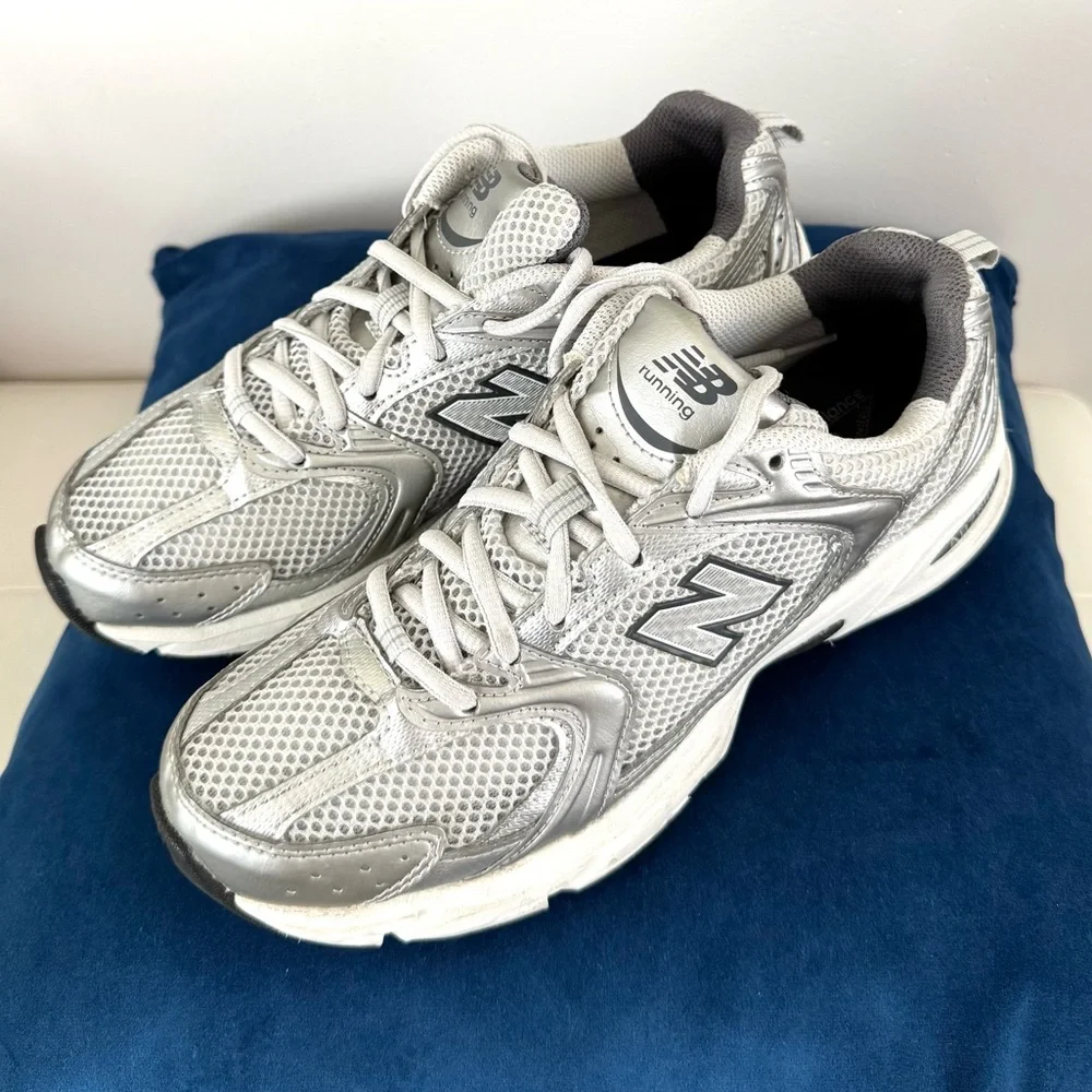 New Balance Silver Metallic Mesh Sneakers 530 - Picture 4 of 9